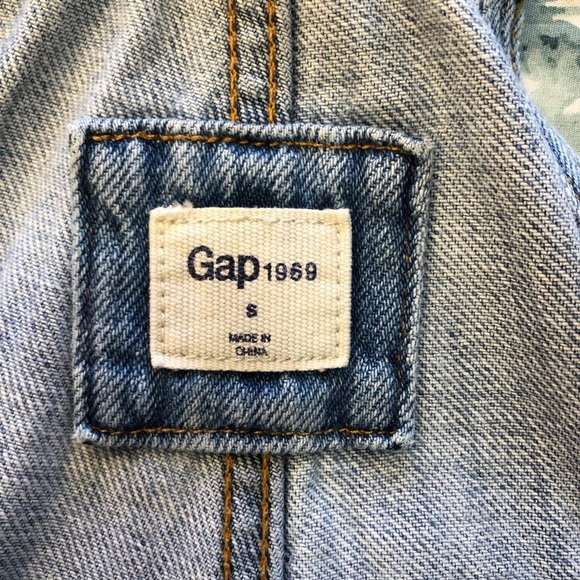 GAP OVERALLS VINTAGE STYLE DISTRESSED CROPPED - Picture 4 of 5